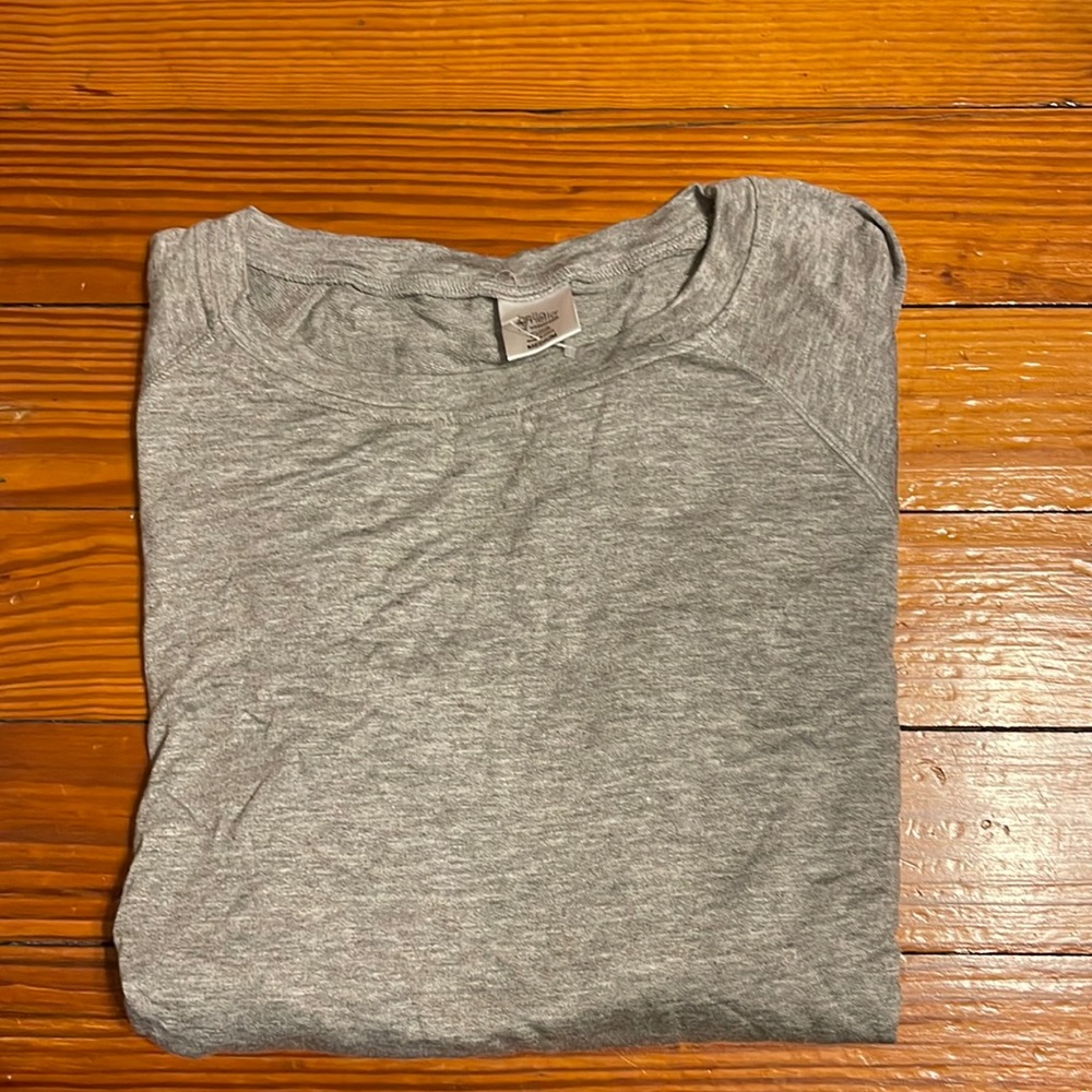 Hello Mello Gray Top- NWOT
